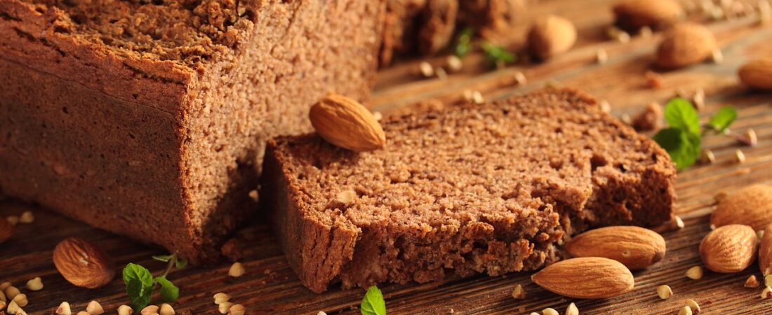 Semolina Flour: Health Benefits & Gluten-Free Uses